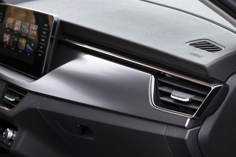 Детали интерьера Skoda Kamiq 2019 года  (WW) (фото 204 из 217)